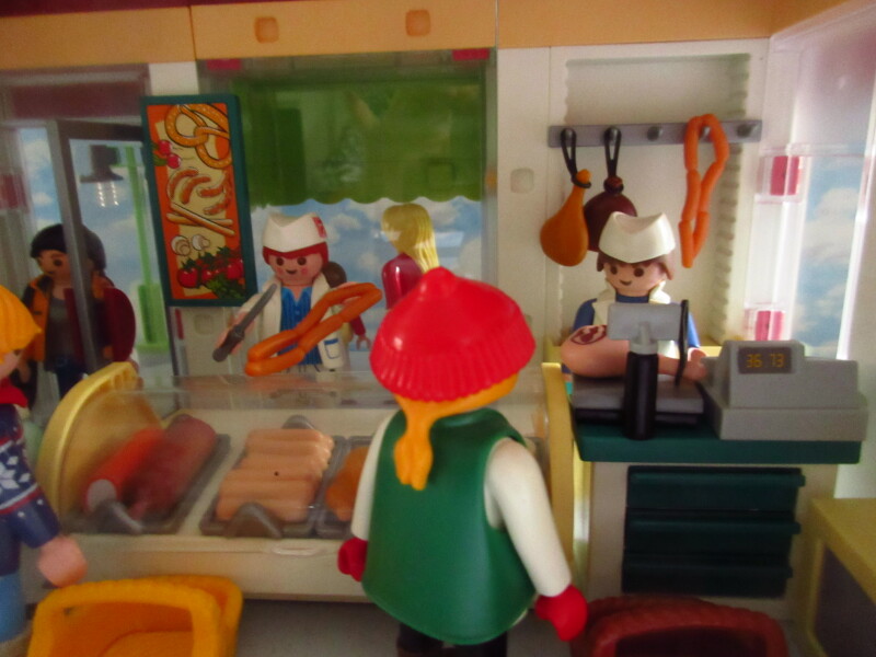 It's advent for the Playmobil people in our house...