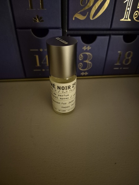 General “Waifs and Strays” Beauty Advent Calendar opening thread.