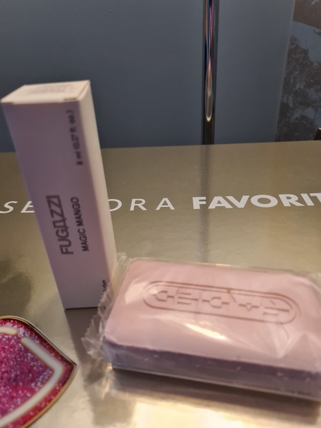 General “Waifs and Strays” Beauty Advent Calendar opening thread.