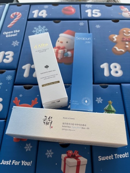 General Waifs and Strays Beauty Advent Calendar opening thread 2025 Part 2