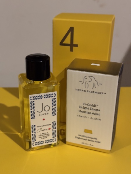 General “Waifs and Strays” Beauty Advent Calendar opening thread.