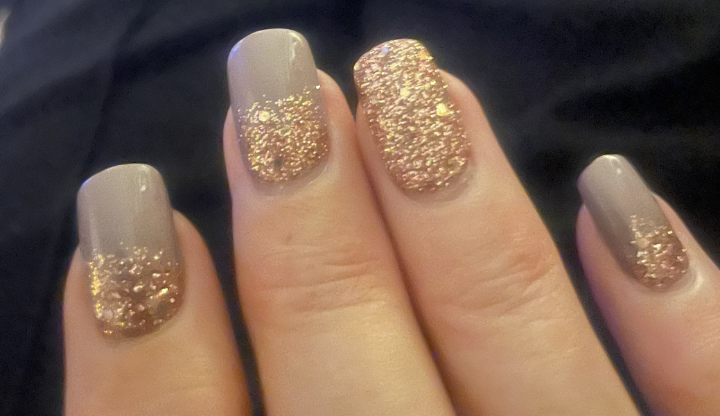 I think I'm done with glittery nails at Christmas