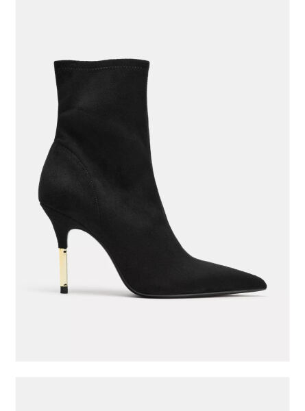 Sales bargains - what you got/ planning to get ?