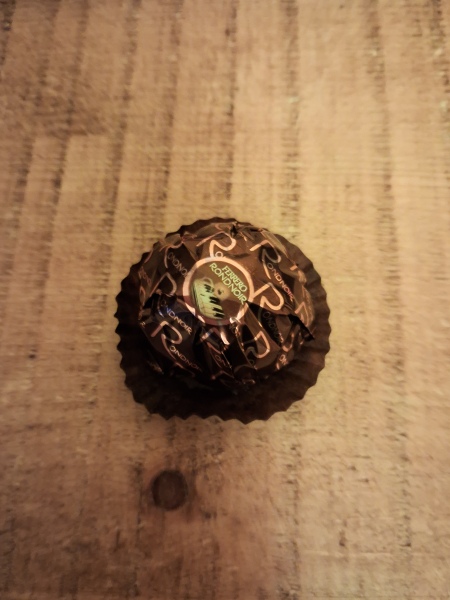 Oh Ferrero Rondnoir. Why do you make me work so hard?