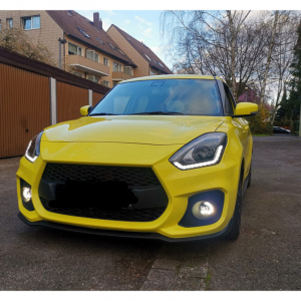 To think that you should always use your headlights when driving in the dark?