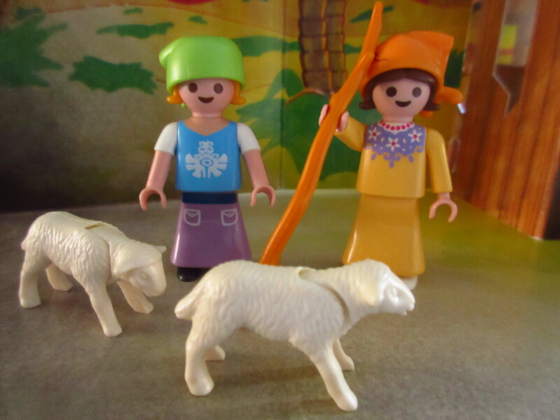 It's advent for the Playmobil people in our house...