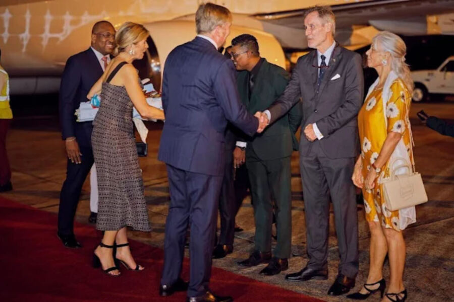 Royal Style: A Double Breasted Safari Suit? We need to discuss...