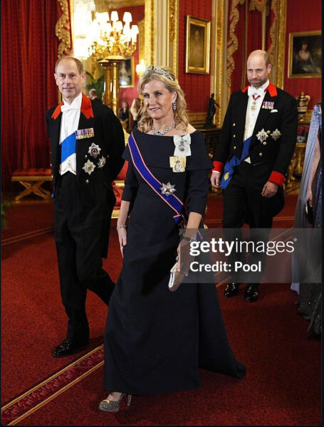 Royal Style: A Double Breasted Safari Suit? We need to discuss...