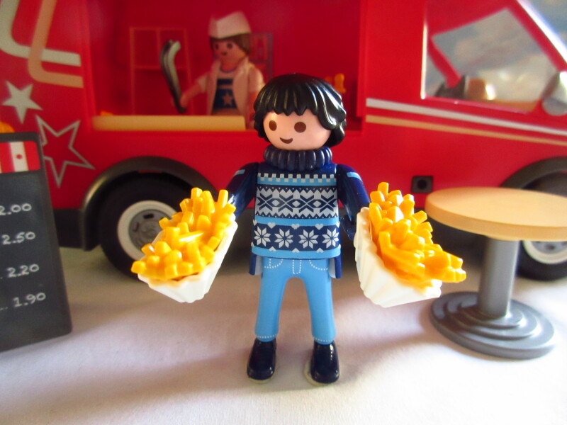 It's advent for the Playmobil people in our house...