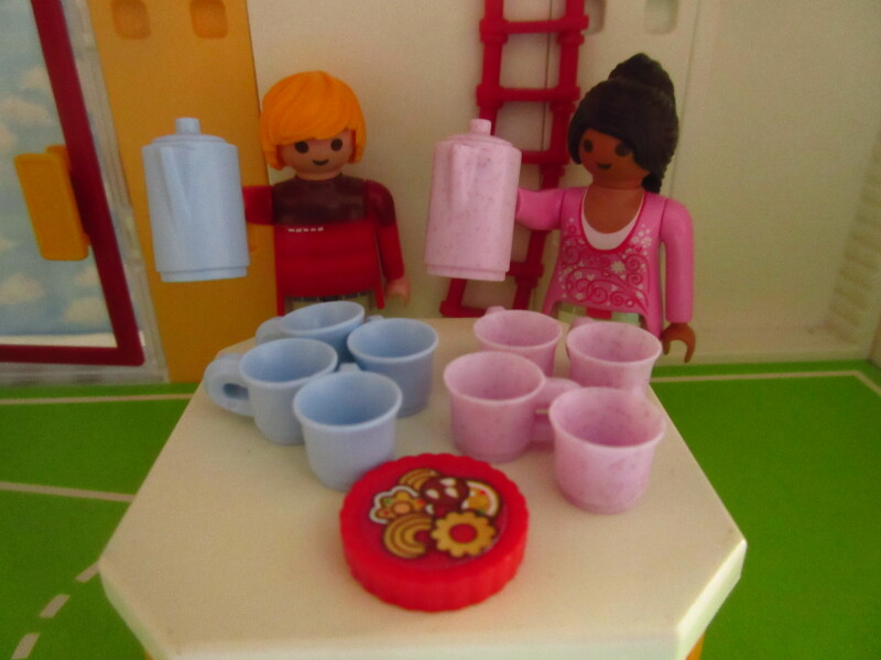 It's advent for the Playmobil people in our house...