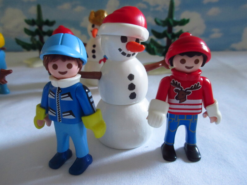 It's advent for the Playmobil people in our house...