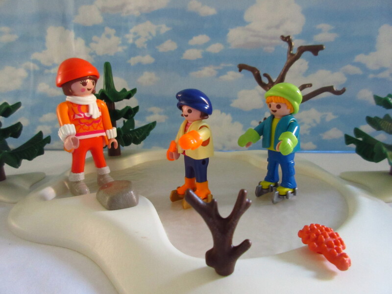 It's advent for the Playmobil people in our house...