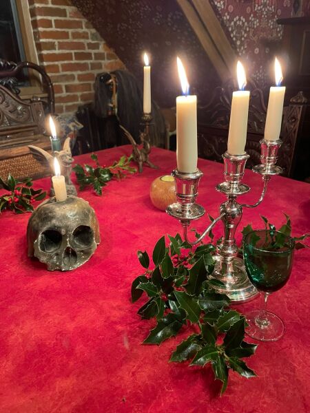 Did anyone do a shrouded / veiled Christmas tree this year?