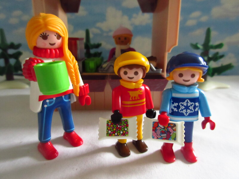 It's advent for the Playmobil people in our house...