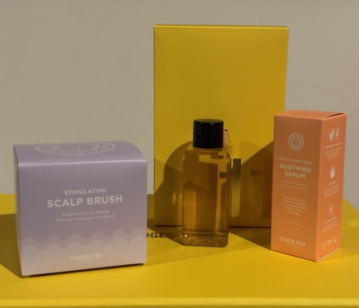 General “Waifs and Strays” Beauty Advent Calendar opening thread.