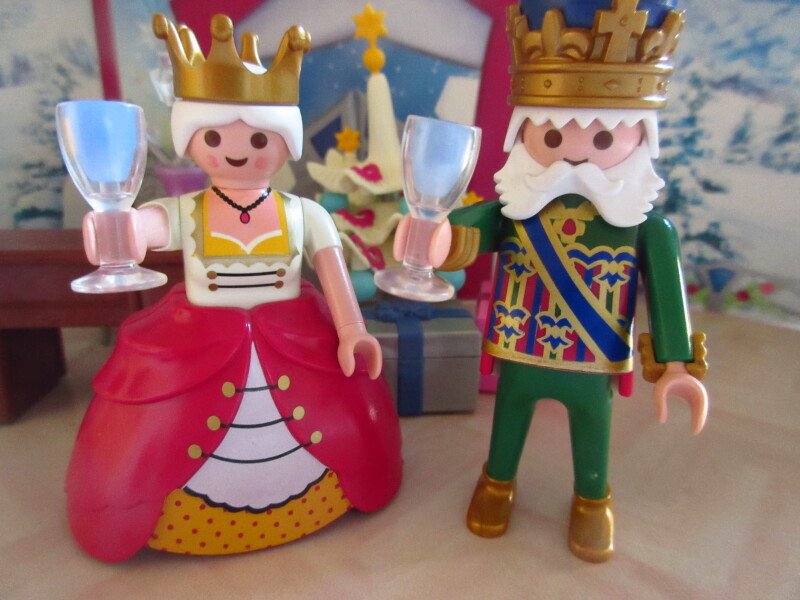 It's advent for the Playmobil people in our house...