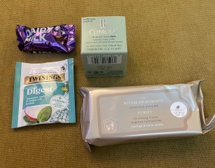 General “Waifs and Strays” Beauty Advent Calendar opening thread.