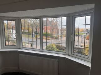 Help me with curtains on bay windows please ?