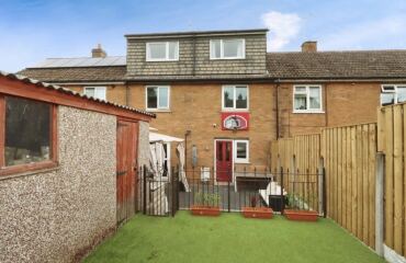 Buying a house with an occasional room and no BR