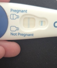 Am i having an early miscarriage?