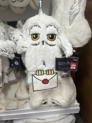 The one where I've clearly lost count on the number of threads and this one really will contain Christmas!