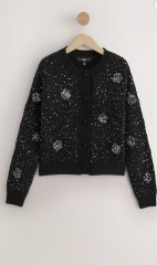 Please help me accessorise this outfit. Urgent!!! I need to order accessories tonight…