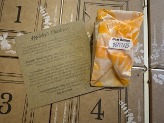 General “Waifs and Strays” Beauty Advent Calendar opening thread.