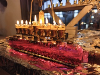 Come and tell us your dull and unexciting news 34: Calmly through the day