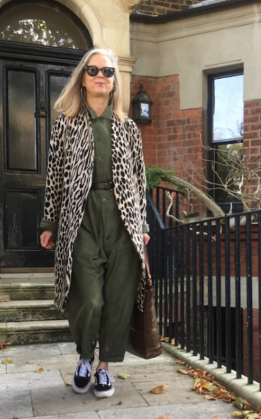 How does an overweight woman wear brogues?