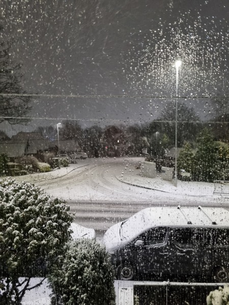 Where’s the snow thread!! 🧊 ⛄️ ❄️