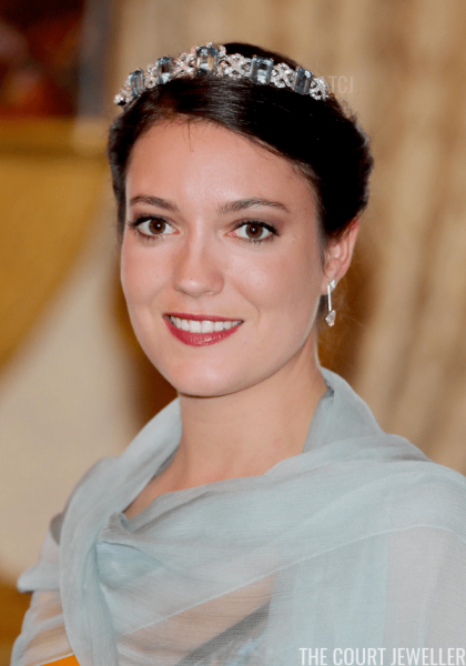 Royal Style: Hoping for Yuletide shimmer, but not too many green coats!