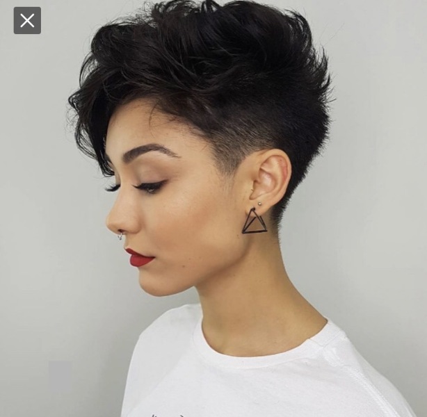 The Bluestocking, where the cheese is plentiful and the Champagne is on Boiledbeetle