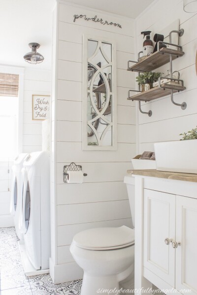 Anyone have a downstairs shower in their toilet + utility?