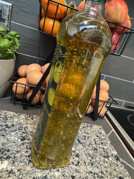 White lumps in olive oil - keep or throw?