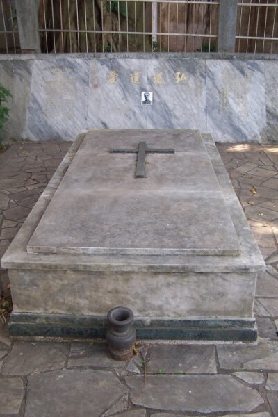 TheAttagirls on Twitter - the true story behind the 1958 film 'Inn of the Sixth Happiness'