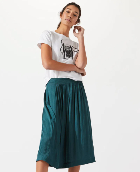 Help short and fat me find a business/business casual outfit