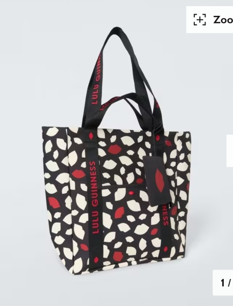 A beautiful, practical swim bag... does it exist?