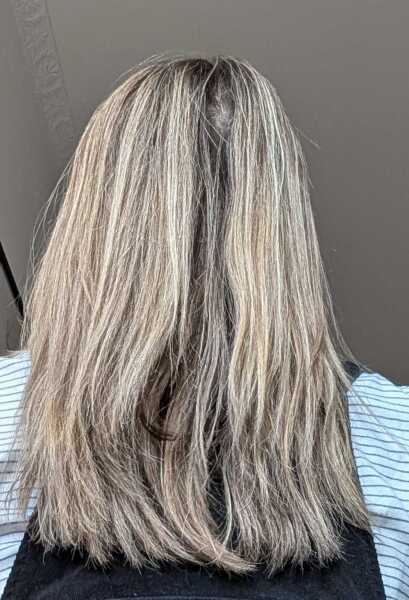 Hair dresser and highlights