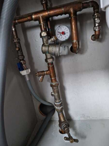 Turning off outdoor tap??