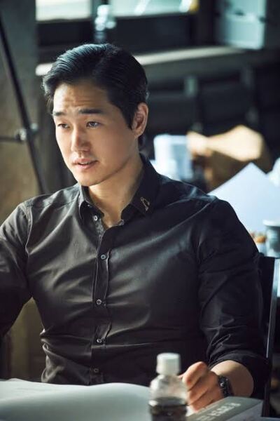 MsLatté’s Daebak Cybercafé (Kdrama addicts #50: God rest you merry gentlemen 🎶 Oppa season is just around the corner and we are here for it.