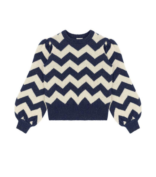 Is there a name for this shape sleeve?