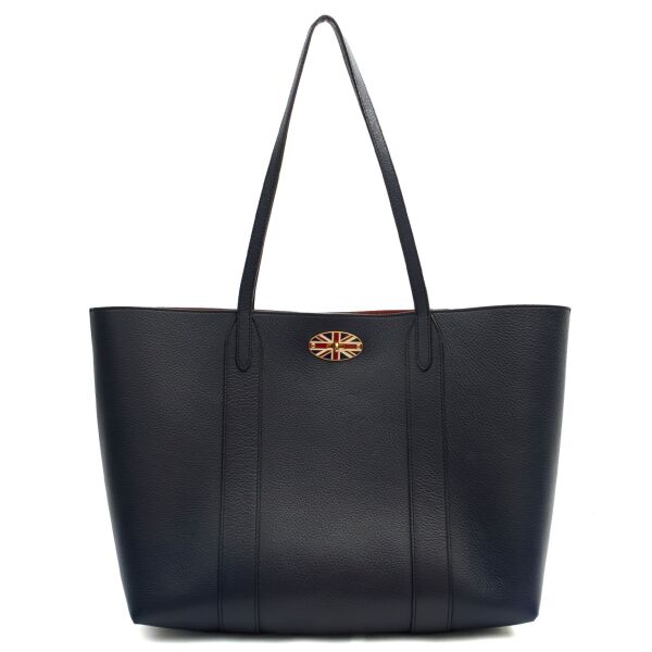 Help me choose a navy tote bag for Christmas. Budget around £600