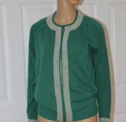 Quality knitwear that doesn’t age me?!