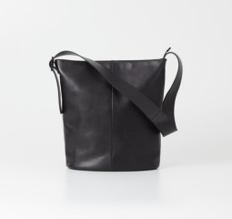 A quality, large crossbody bag for everyday use