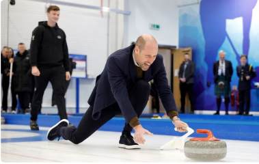 Royal Style: Hoping for Yuletide shimmer, but not too many green coats!