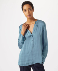 Help short and fat me find a business/business casual outfit