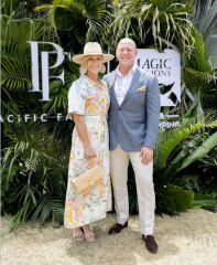 Royal Style: Hoping for Yuletide shimmer, but not too many green coats!