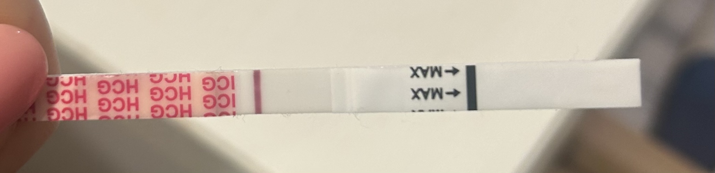 Line eyes 8dpo 👀