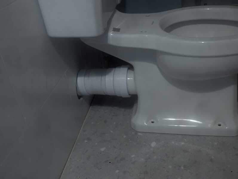 Bathroom c*ck up - help me work out what to say to renovation people tomorrow