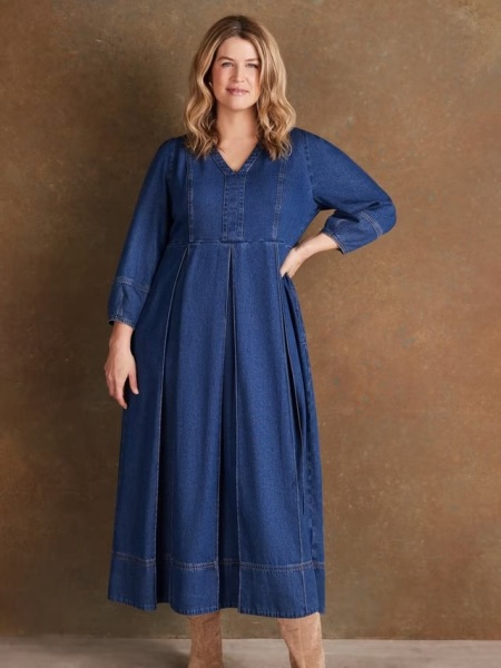 Smart casual summer clothes for trip - plus size